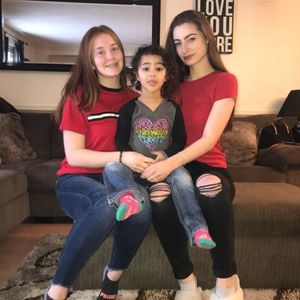 Meet your Posher, Sidney